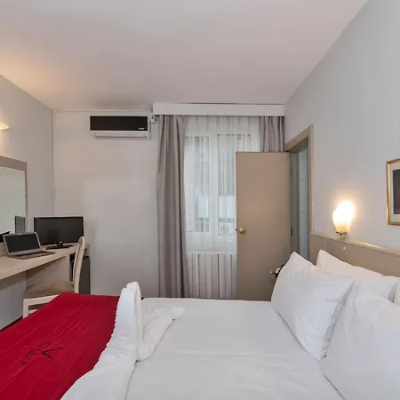 Hotell Febor Park Levent Istanbul