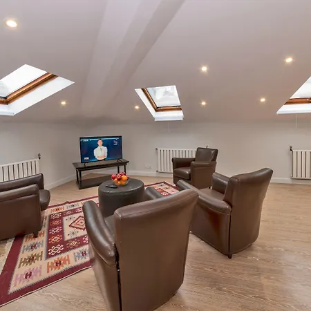 Febor Park Levent 3*