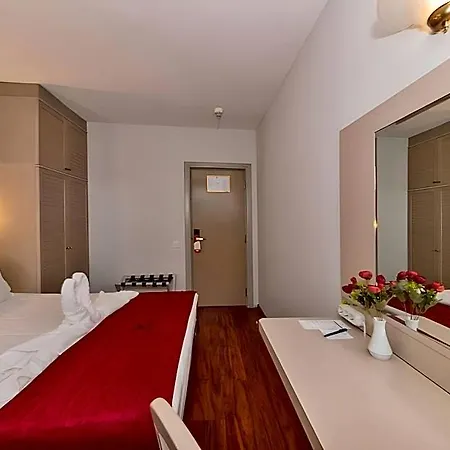 Febor Park Levent Hotel 3*