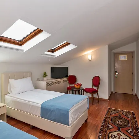 Отель Febor Park Levent Стамбул